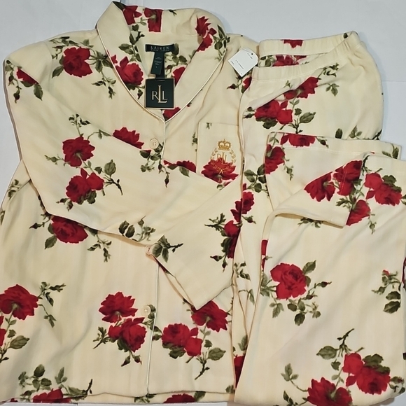 Ralph Lauren Other - Ralph Lauren women's pajama pants set sz large floral soft long sleeve tan red